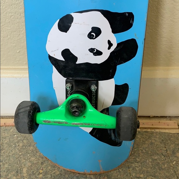 Enjoi skateboard - Picture 2 of 2